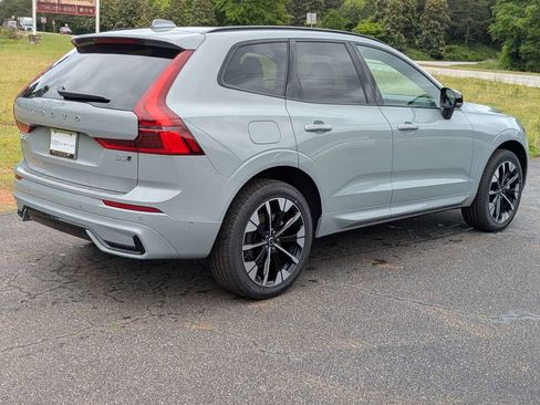 Used 2026 Volvo XC60 B5 Plus w/ Protection Package Premier AWD/4WD image 6