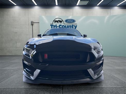 Used 2019 Ford Mustang Shelby GT350R w/ GT350R Equipment Group 920A image 2