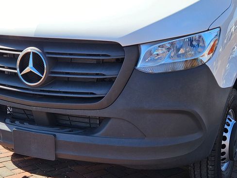 Used 2024 Mercedes-Benz Sprinter 3500 image 6