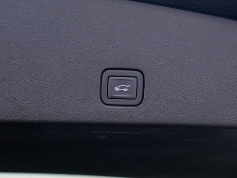 Certified 2024 Cadillac XT6 Sport w/ LPO, Floor Liner Package image 34