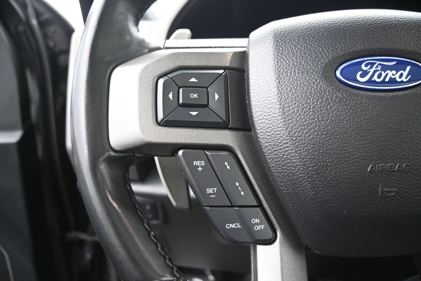 Used 2020 Ford F150 Raptor w/ Equipment Group 802A Luxury AWD/4WD image 23