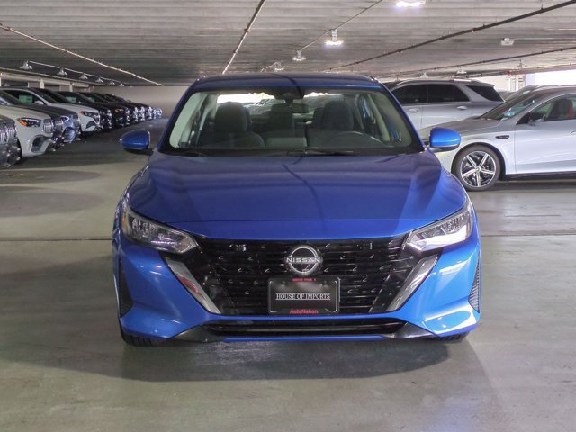 Used 2024 Nissan Sentra SV FWD image 2