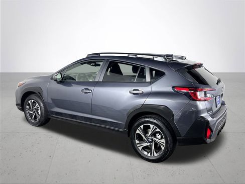 Certified 2025 Subaru Crosstrek 2.0i Premium image 9