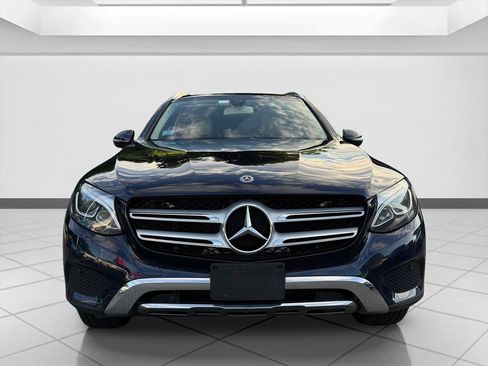 Used 2018 Mercedes-Benz GLC 300 4MATIC image 8