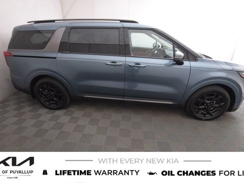 New 2025 Kia Carnival SX Prestige image 4