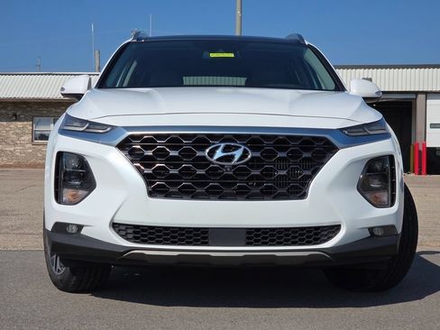 Used 2019 Hyundai Santa Fe FWD image 3