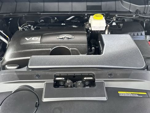 Used 2024 INFINITI QX60 Luxe FWD image 12