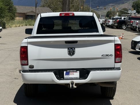 Used 2019 RAM 1500 Express AWD/4WD image 5