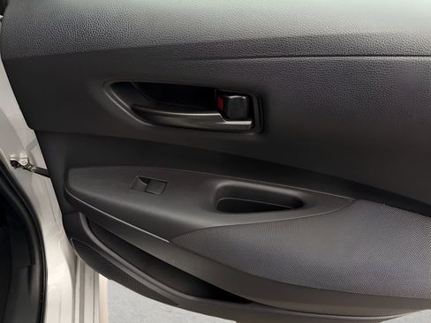 Used 2024 Toyota Corolla LE image 27