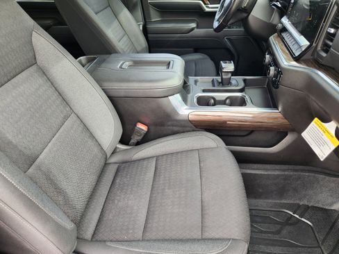 Certified 2022 Chevrolet Silverado 1500 RST w/ Z71 Off-Road Package image 11