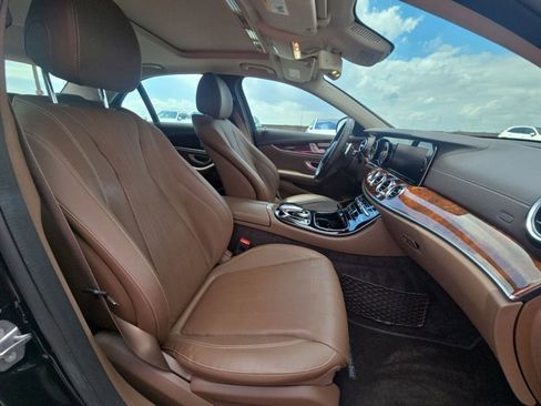 Used 2018 Mercedes-Benz E 300 image 20