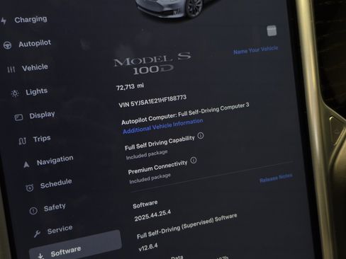 Used 2017 Tesla Model S 100D image 4