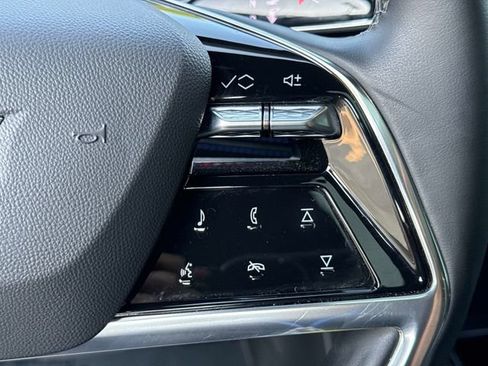 Certified 2026 Cadillac Escalade IQ Luxury 1 AWD/4WD image 28