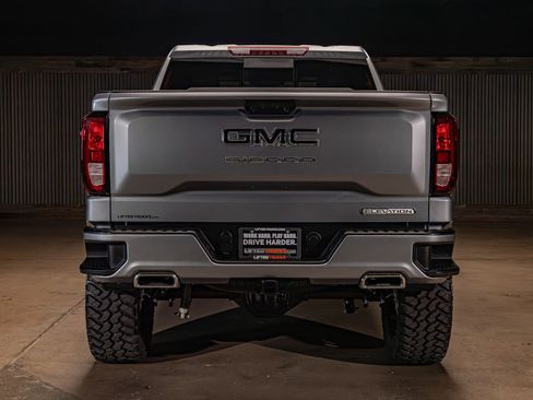 Used 2026 GMC Sierra 1500 Elevation w/ Preferred Package AWD/4WD image 8