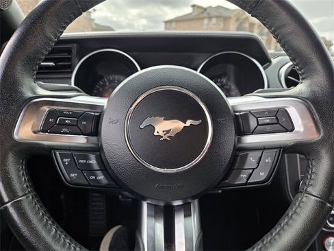 Certified 2019 Ford Mustang Coupe image 20