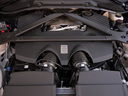 New 2026 Aston Martin V8 Vantage Convertible image 23