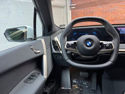 Used 2026 BMW iX xDrive60 image 13