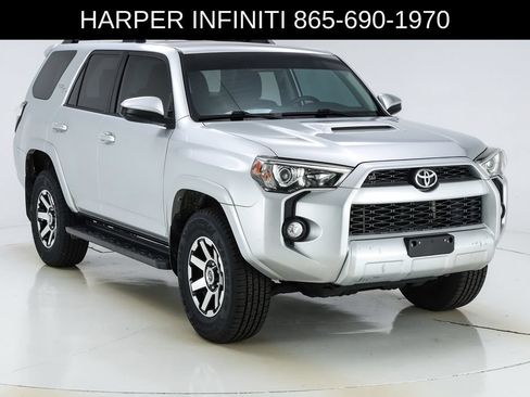 Used 2019 Toyota 4Runner TRD Off-Road AWD/4WD image 16