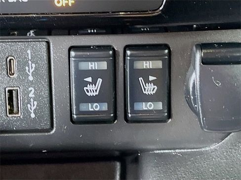 Used 2021 Nissan Leaf SV image 22