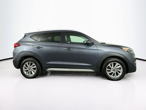 Used 2017 Hyundai Tucson SE w/ SE Popular Package 02 AWD/4WD image 10