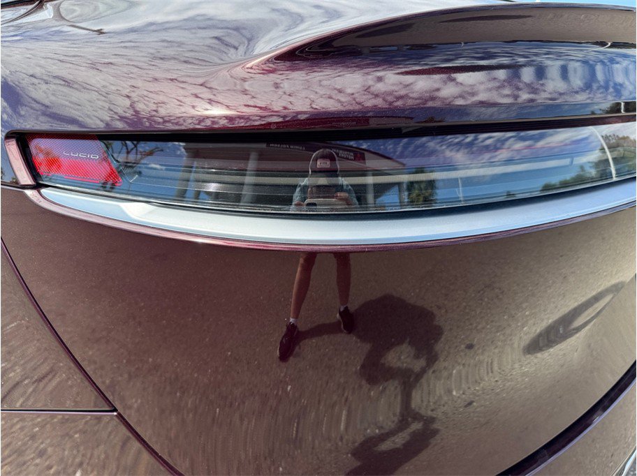 Used 2024 Lucid Air Touring AWD/4WD image 23