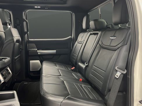 Used 2025 Ford F250 Platinum AWD/4WD image 24