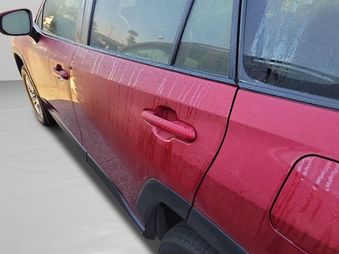 Used 2025 Toyota RAV4 XLE image 28