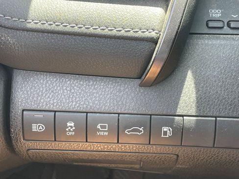 Used 2018 Toyota Camry XSE w/ Driver Assist Package image 7