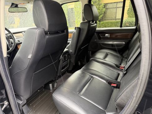 Used 2012 Land Rover Range Rover Sport HSE image 27