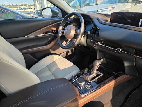 Certified 2025 MAZDA CX-30 AWD 2.5 S w/ Premium Package image 6