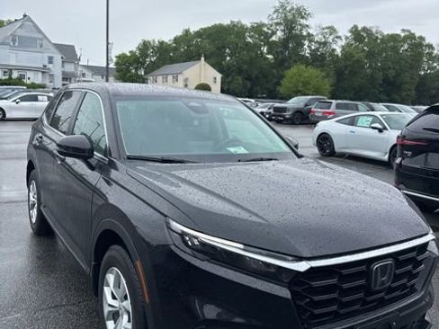 Used 2024 Honda CR-V LX image 2