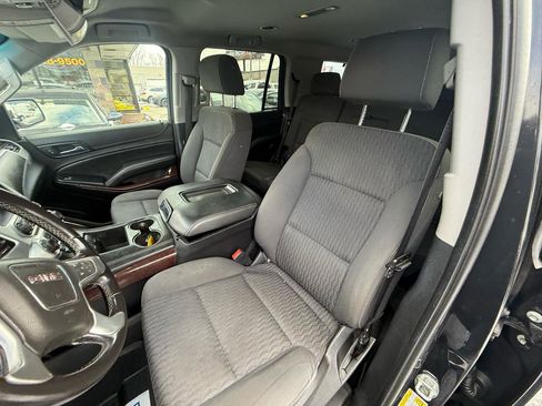 Used 2020 GMC Yukon SLE image 22