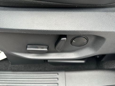 New 2025 Ford Ranger Raptor image 33