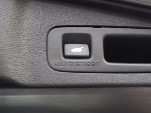 Certified 2022 Honda CR-V Touring image 16