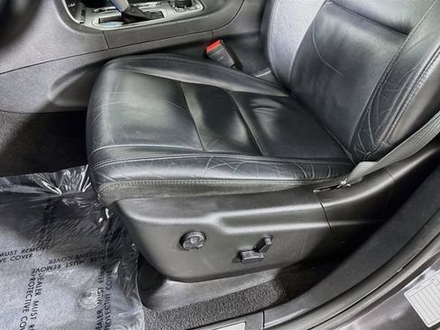 Used 2019 Jeep Grand Cherokee Limited AWD/4WD image 18