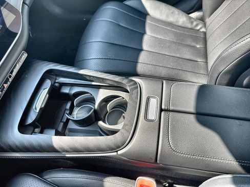 Used 2026 Mercedes-Benz E 350 4MATIC Sedan image 23