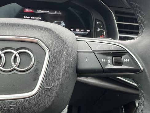 Used 2022 Audi Q8 Prestige image 20
