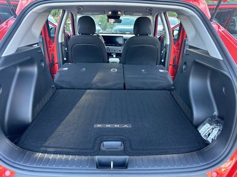 Used 2026 Hyundai Kona SE image 10