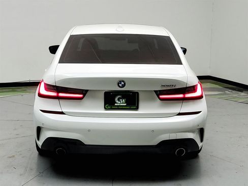 Used 2020 BMW 330i Sedan w/ M Sport Package RWD image 6