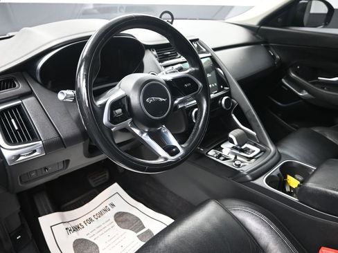 Used 2021 Jaguar E-PACE SE image 13