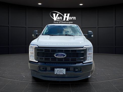 Used 2024 Ford F350 XL w/ 360-Degree Camera Package AWD/4WD image 2
