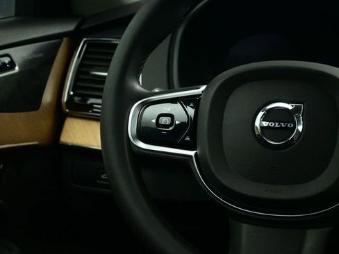 Used 2023 Volvo XC90 B6 Plus w/ Protection Package image 42