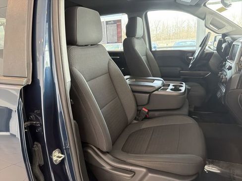 Used 2021 Chevrolet Silverado 1500 RST image 18