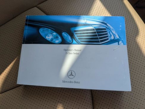 Used 2007 Mercedes-Benz E 350 Sedan w/ Premium Pkg 1 image 15