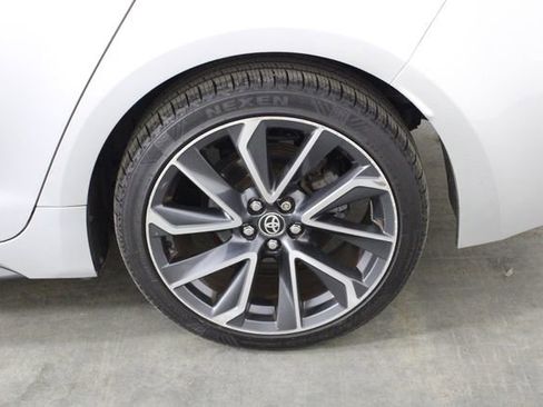 Used 2020 Toyota Corolla SE FWD image 40