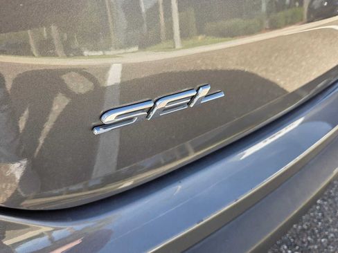 Used 2024 Ford Edge SEL AWD/4WD image 19