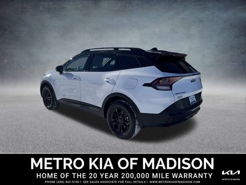 Used 2025 Kia Sportage X-Pro Prestige image 4