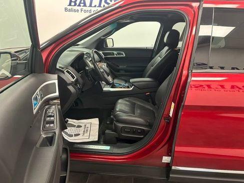 Used 2014 Ford Explorer Limited w/ Equipment Group 302A AWD/4WD image 11