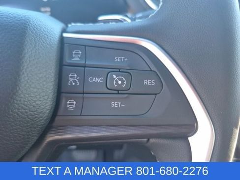 New 2026 Jeep Grand Cherokee Laredo AWD/4WD image 28