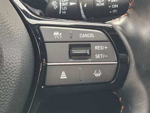 Used 2025 Honda HR-V Sport image 27